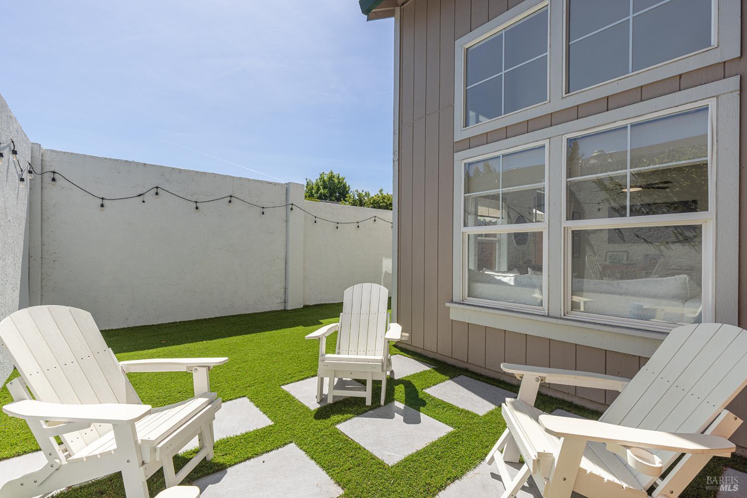 1520 Pinebrook Place Santa Rosa CA 95403