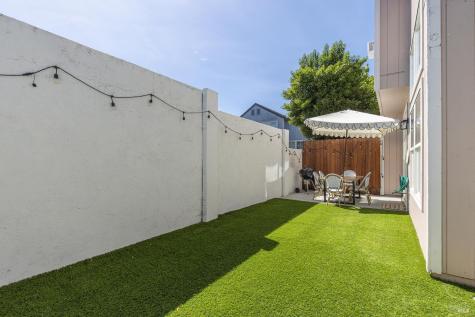 1520 Pinebrook Place Santa Rosa CA 95403