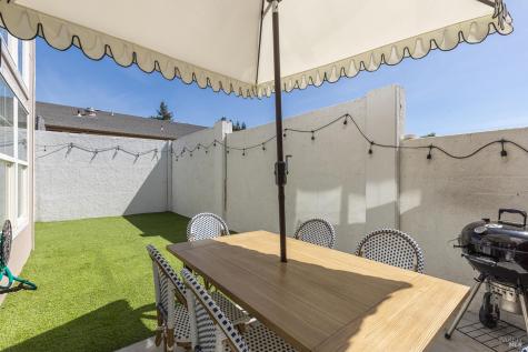1520 Pinebrook Place Santa Rosa CA 95403