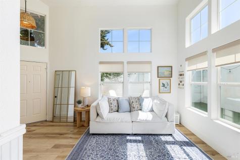 1520 Pinebrook Place Santa Rosa CA 95403