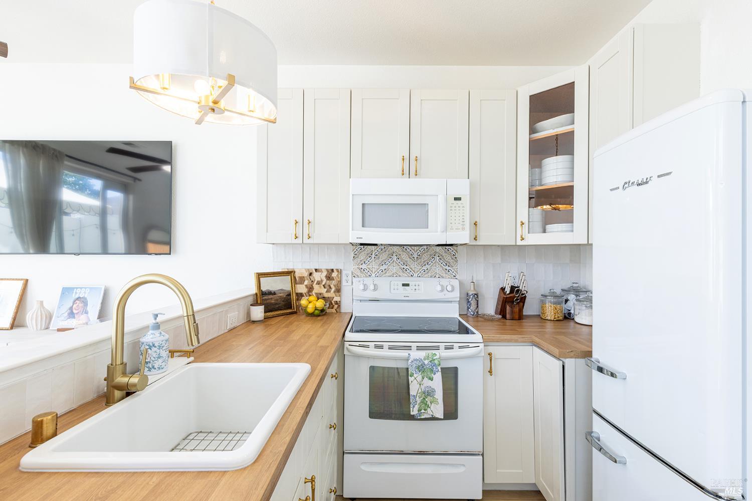 1520 Pinebrook Place Santa Rosa CA 95403