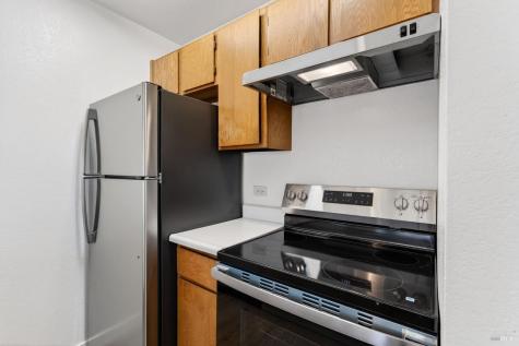 230 Courtyards E Windsor CA 95492