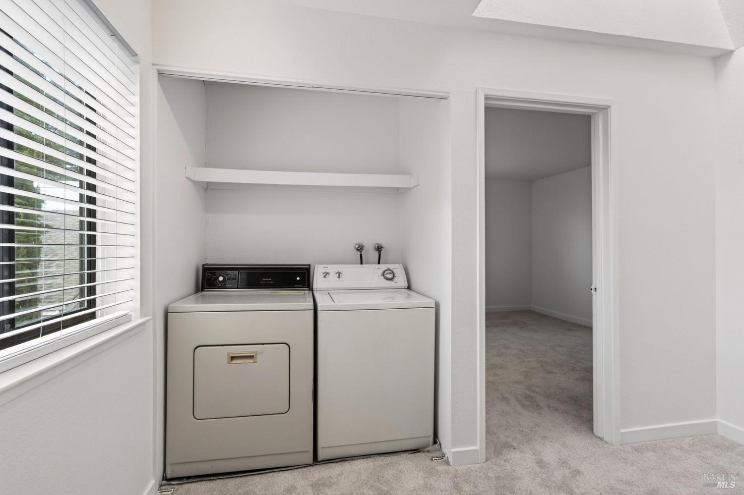 230 Courtyards E Windsor CA 95492