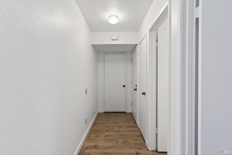 230 Courtyards E Windsor CA 95492