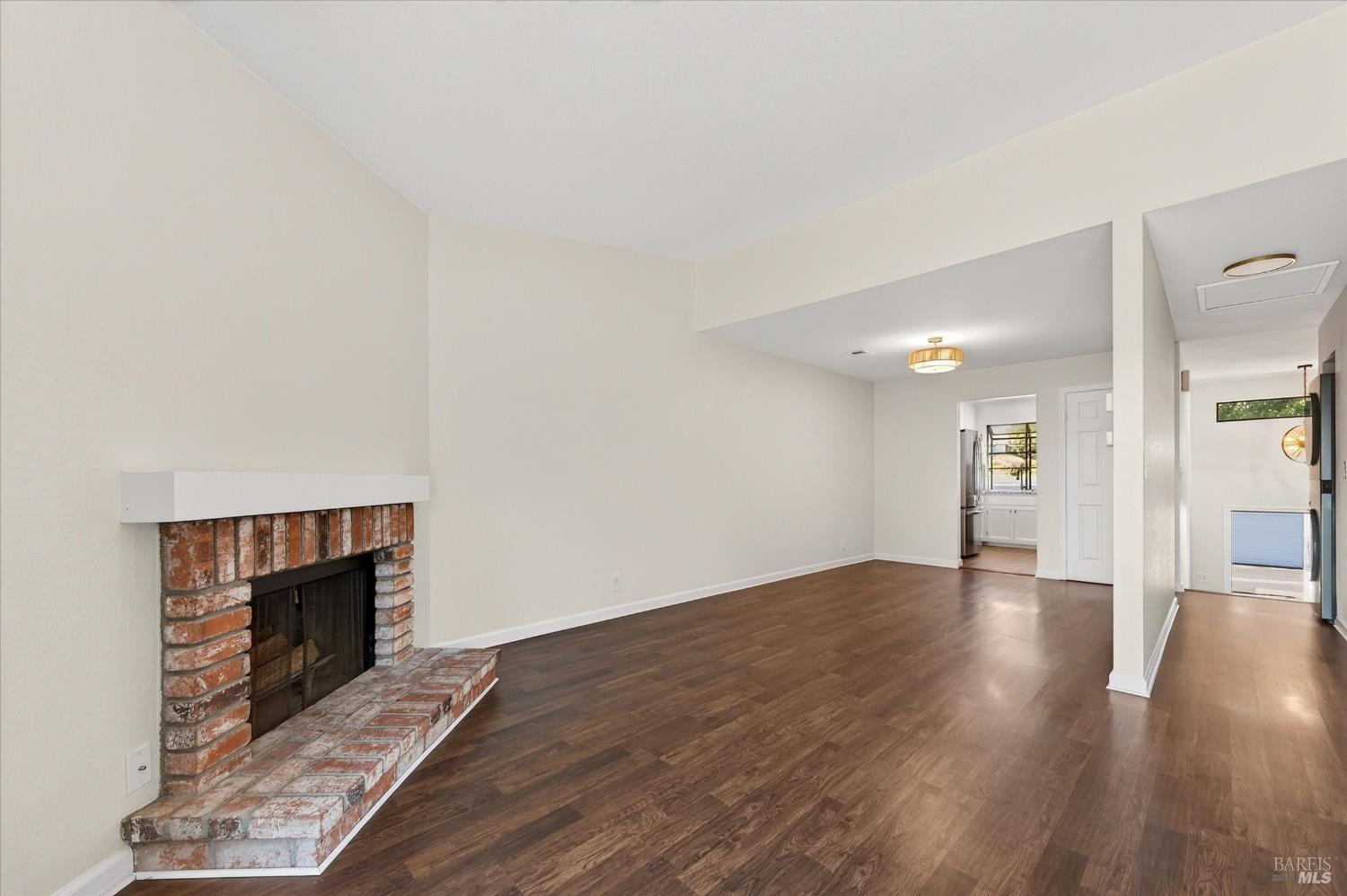 2002 Clearview Circle Benicia CA 94510
