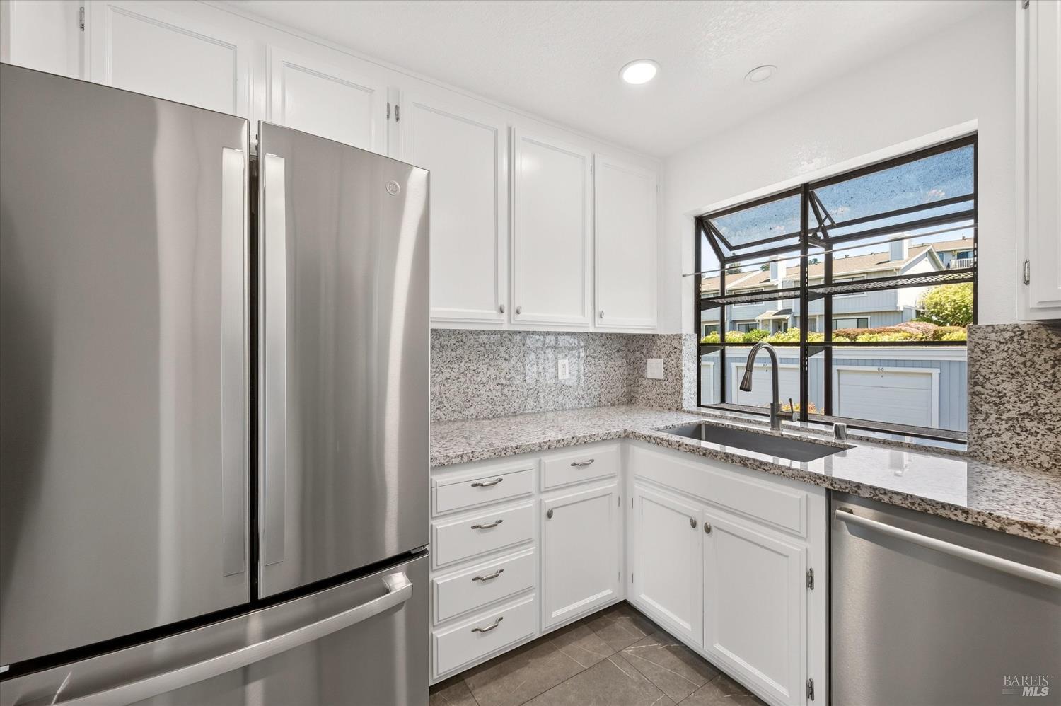 2002 Clearview Circle Benicia CA 94510