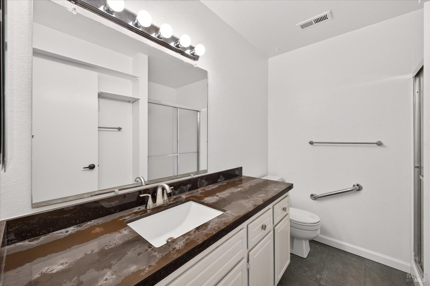 2002 Clearview Circle Benicia CA 94510