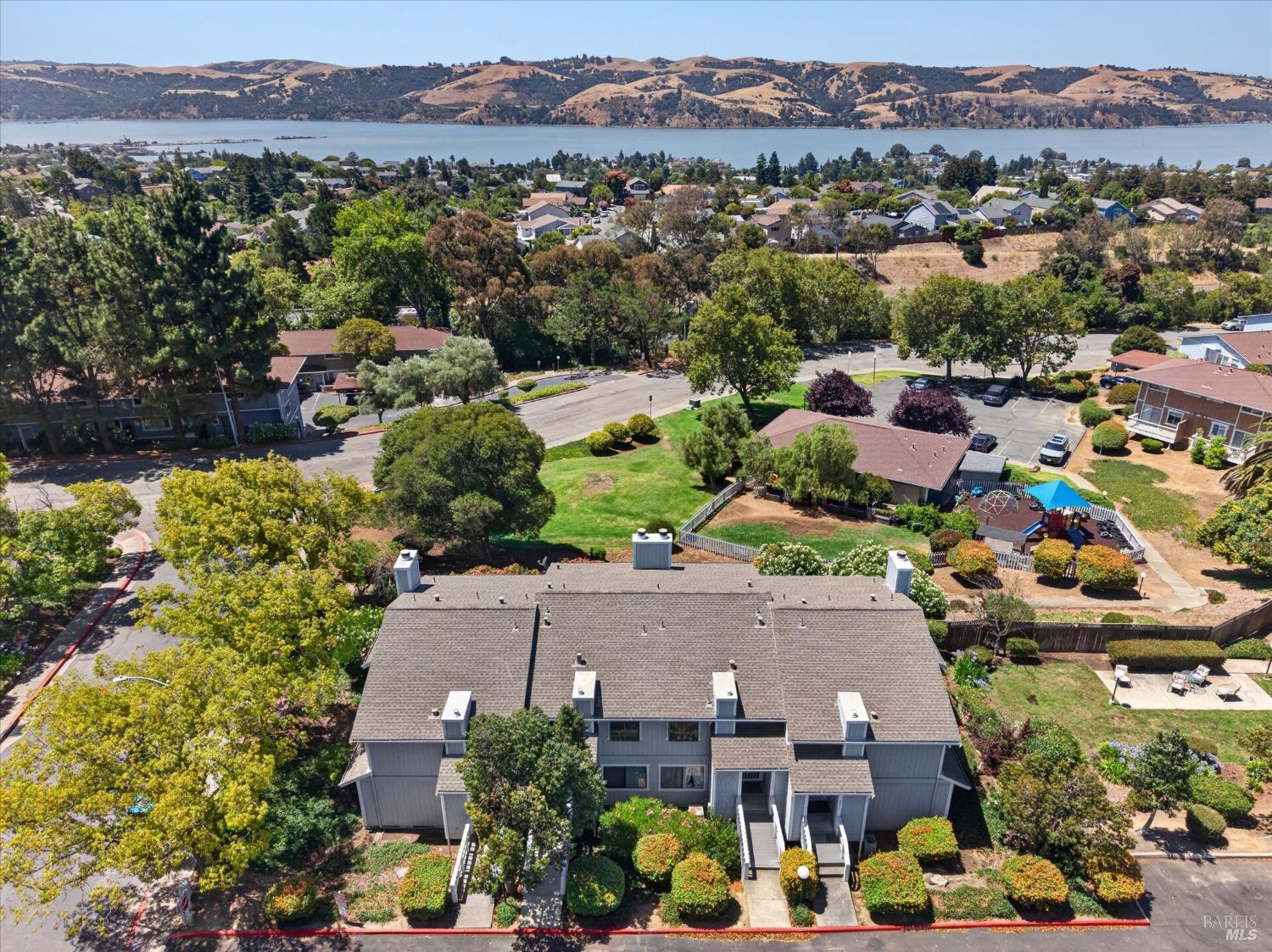2002 Clearview Circle Benicia CA 94510