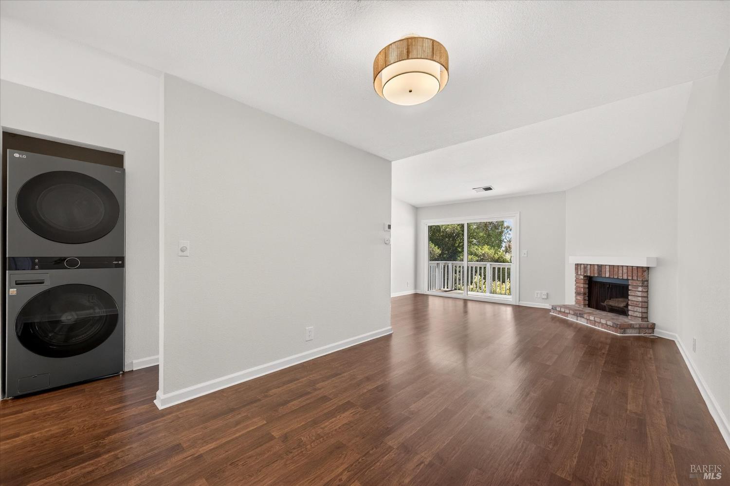 2002 Clearview Circle Benicia CA 94510