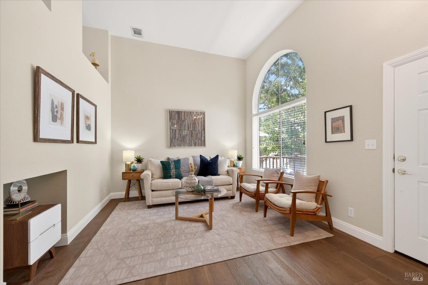 460 E 2nd Street Benicia CA 94510