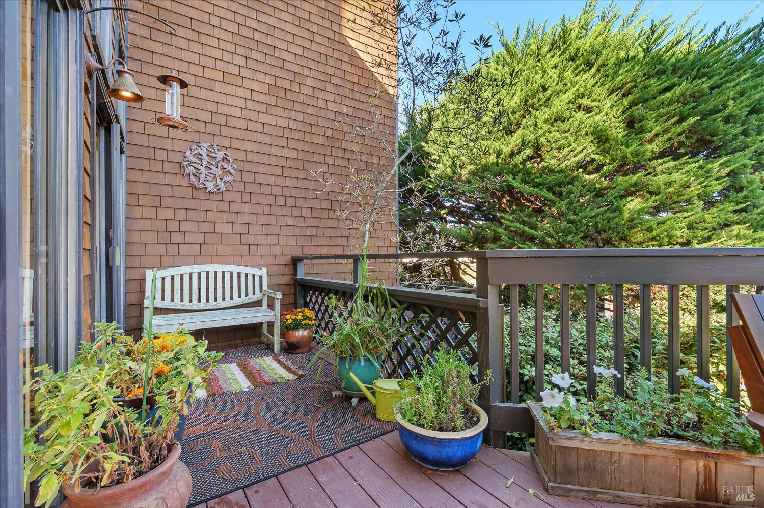 250 Bay Vista Circle Sausalito CA 94965