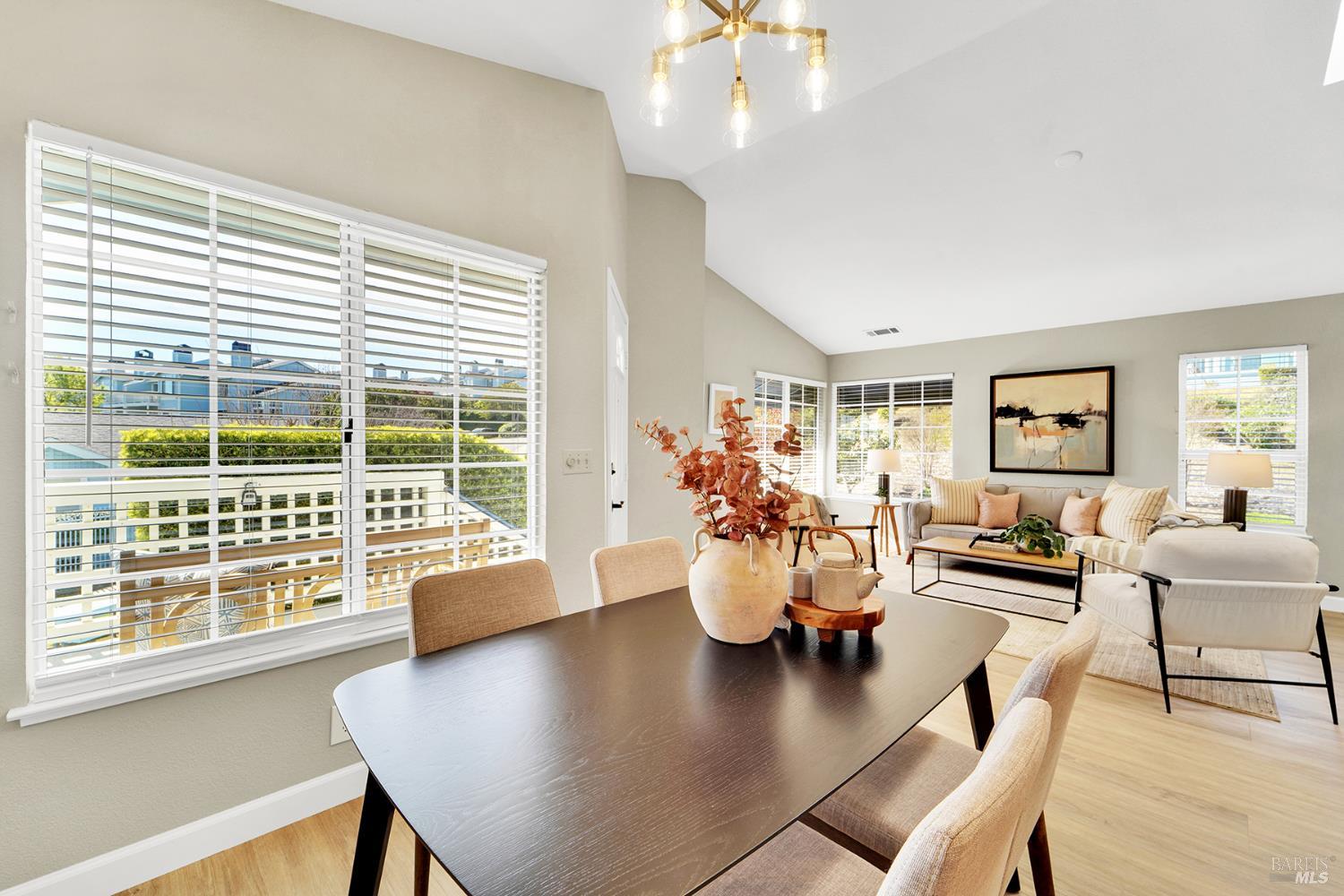 511 Timbercove Street Vallejo CA 94591