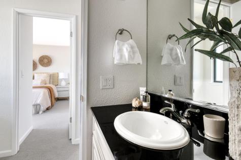 9 Cama Lane Novato CA 94947