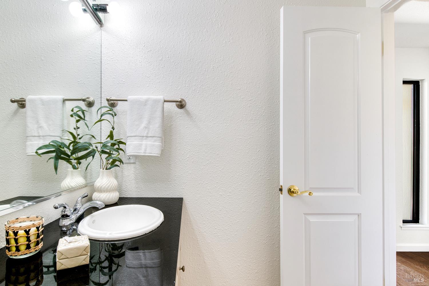 9 Cama Lane Novato CA 94947