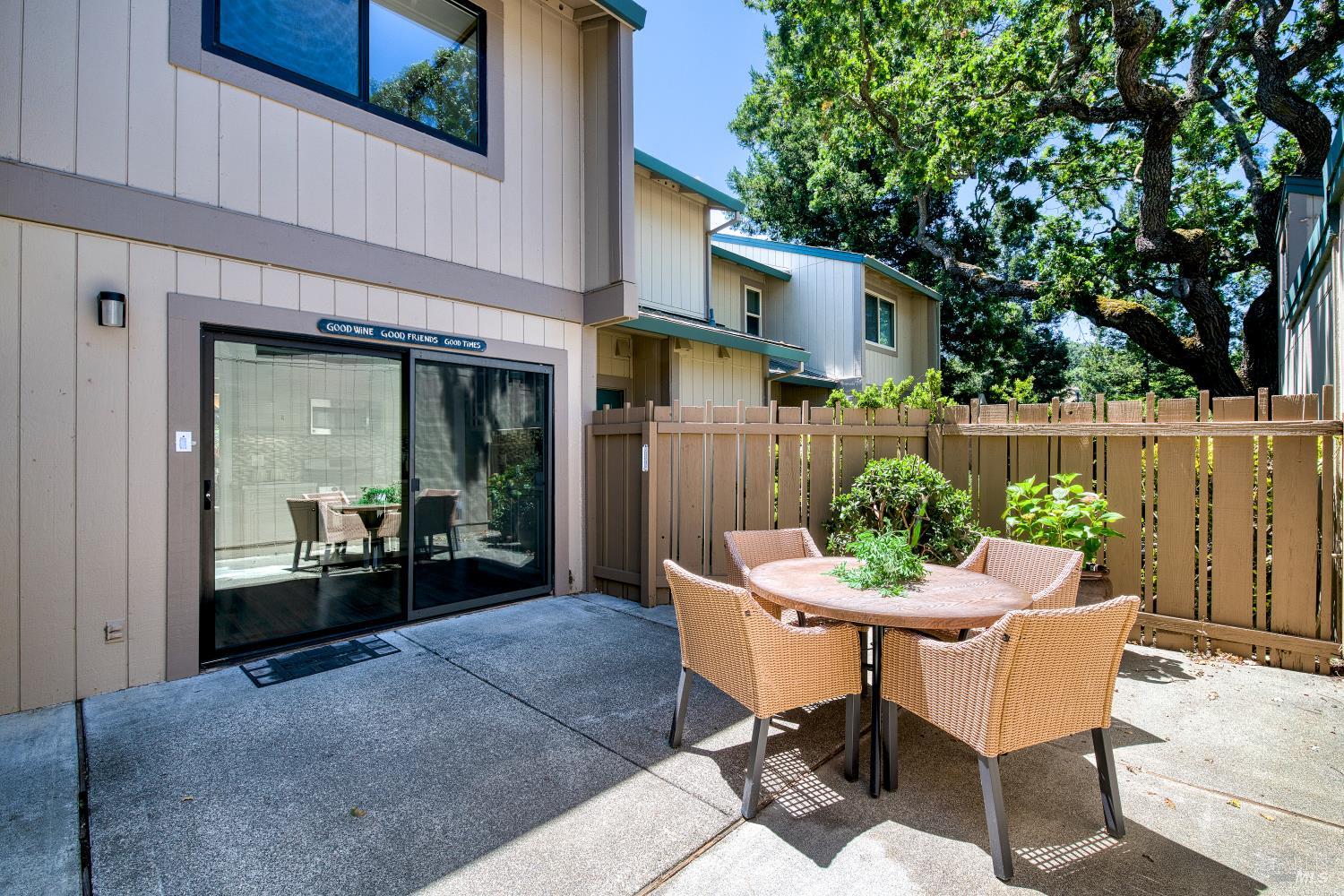 9 Cama Lane Novato CA 94947