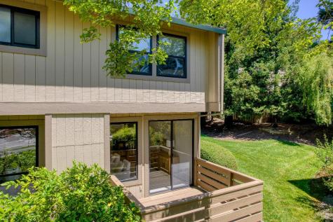 9 Cama Lane Novato CA 94947