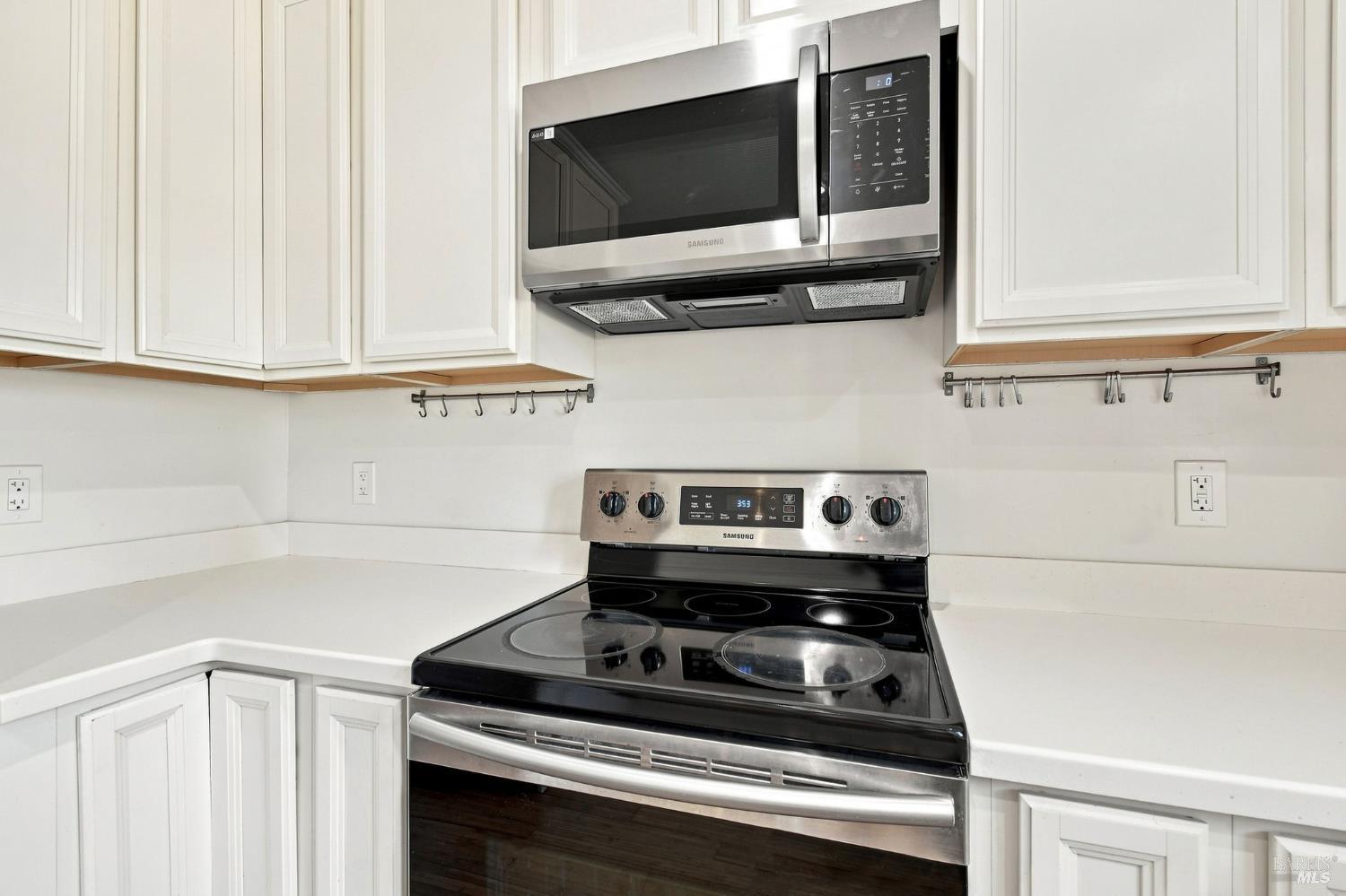 1820 Primavera Court Santa Rosa CA 95409