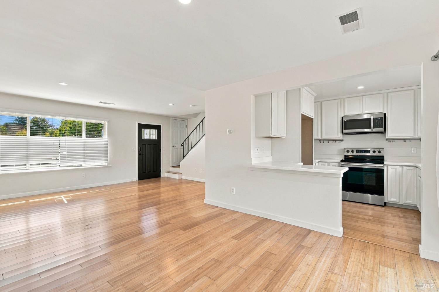 1820 Primavera Court Santa Rosa CA 95409
