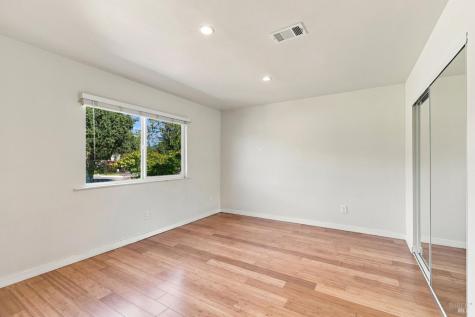 1820 Primavera Court Santa Rosa CA 95409