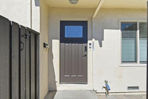 1820 Primavera Court Santa Rosa CA 95409
