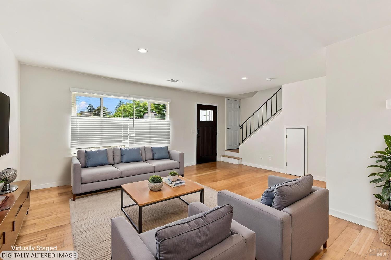 1820 Primavera Court Santa Rosa CA 95409