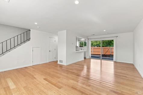1820 Primavera Court Santa Rosa CA 95409