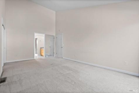 4736 Shade Tree Lane Santa Rosa CA 95405