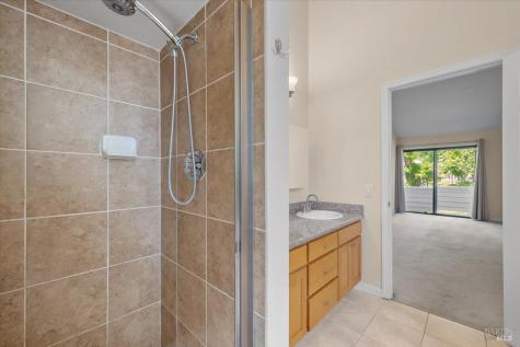 4736 Shade Tree Lane Santa Rosa CA 95405