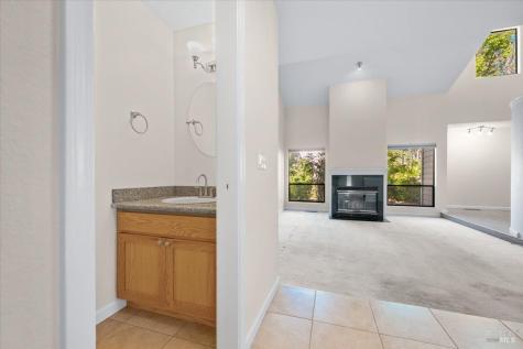 4736 Shade Tree Lane Santa Rosa CA 95405