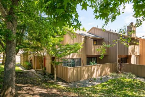 4 California Condor Way Novato CA 94949