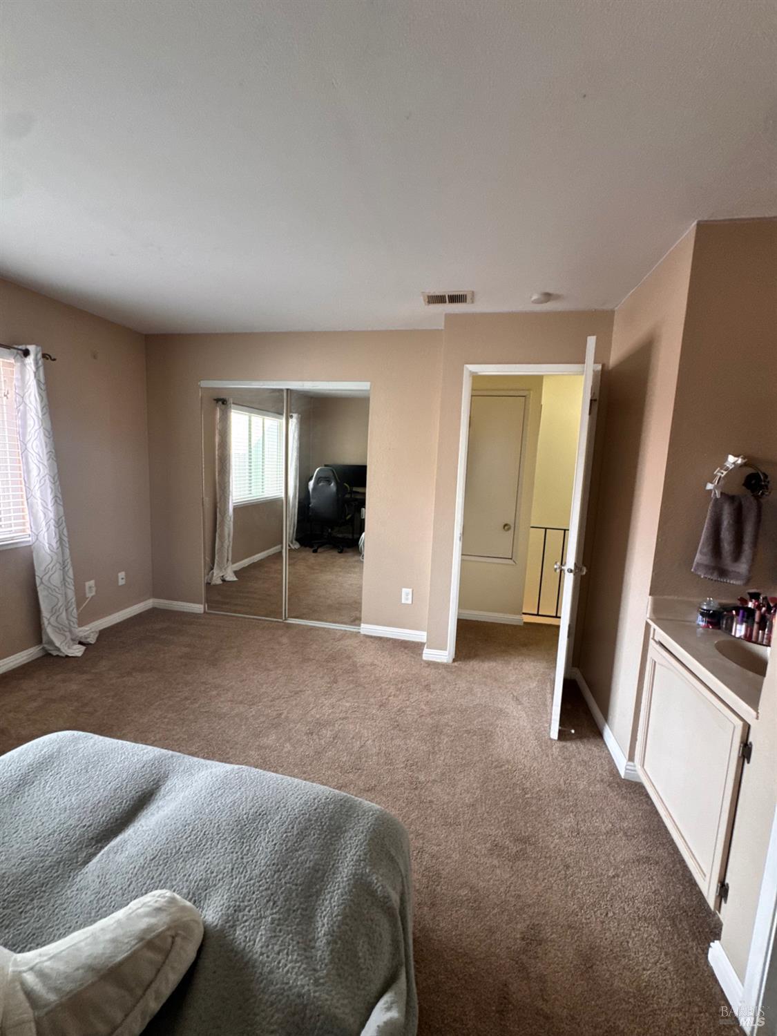 37 Front Street Healdsburg CA 95448