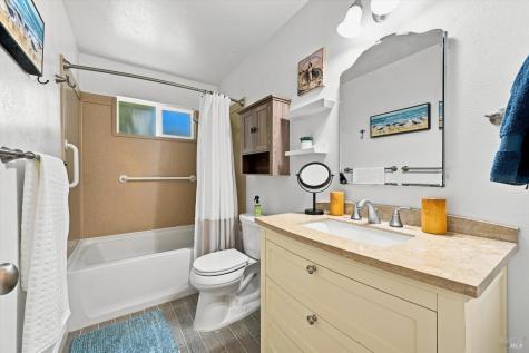 8365 Windmill Farms Drive Cotati CA 94931