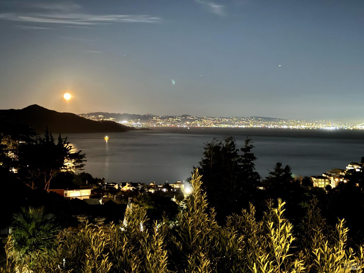 69 Crescent Avenue Sausalito CA 94965
