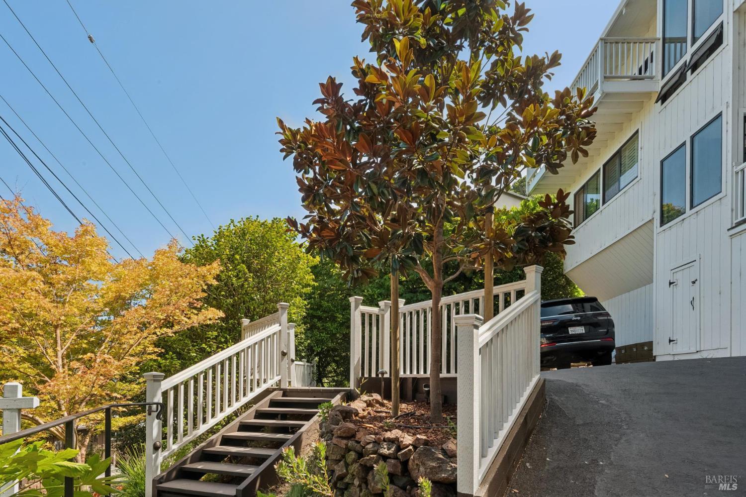 69 Crescent Avenue Sausalito CA 94965