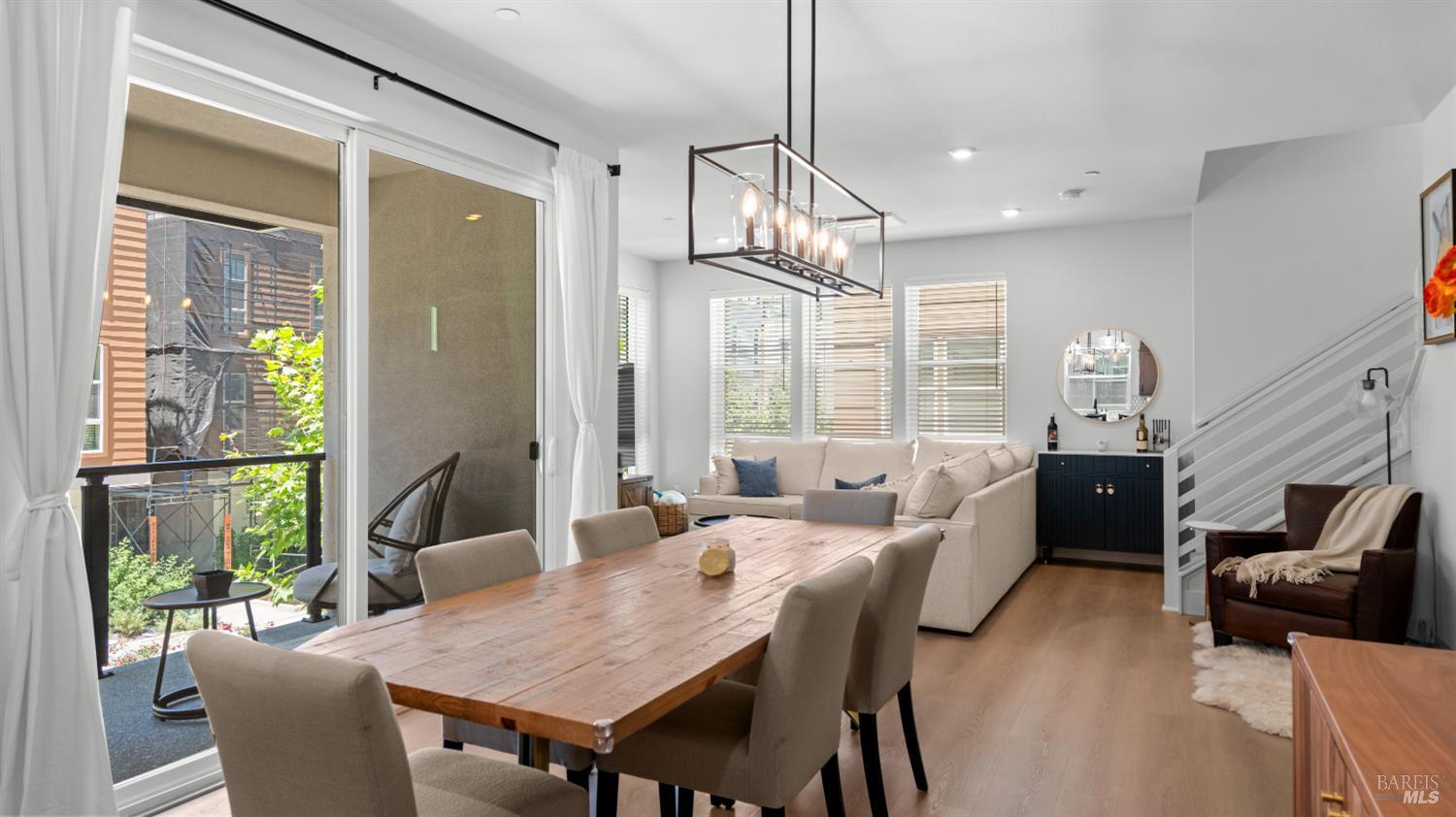 446 Verandah Avenue Novato CA 94945