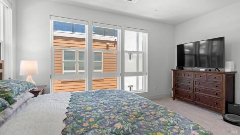 446 Verandah Avenue Novato CA 94945