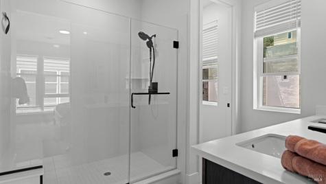 446 Verandah Avenue Novato CA 94945