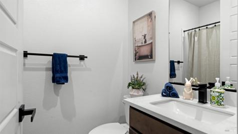 446 Verandah Avenue Novato CA 94945