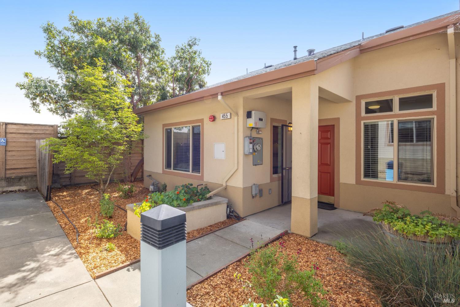 455 Sequoia Lane Sebastopol CA 95472