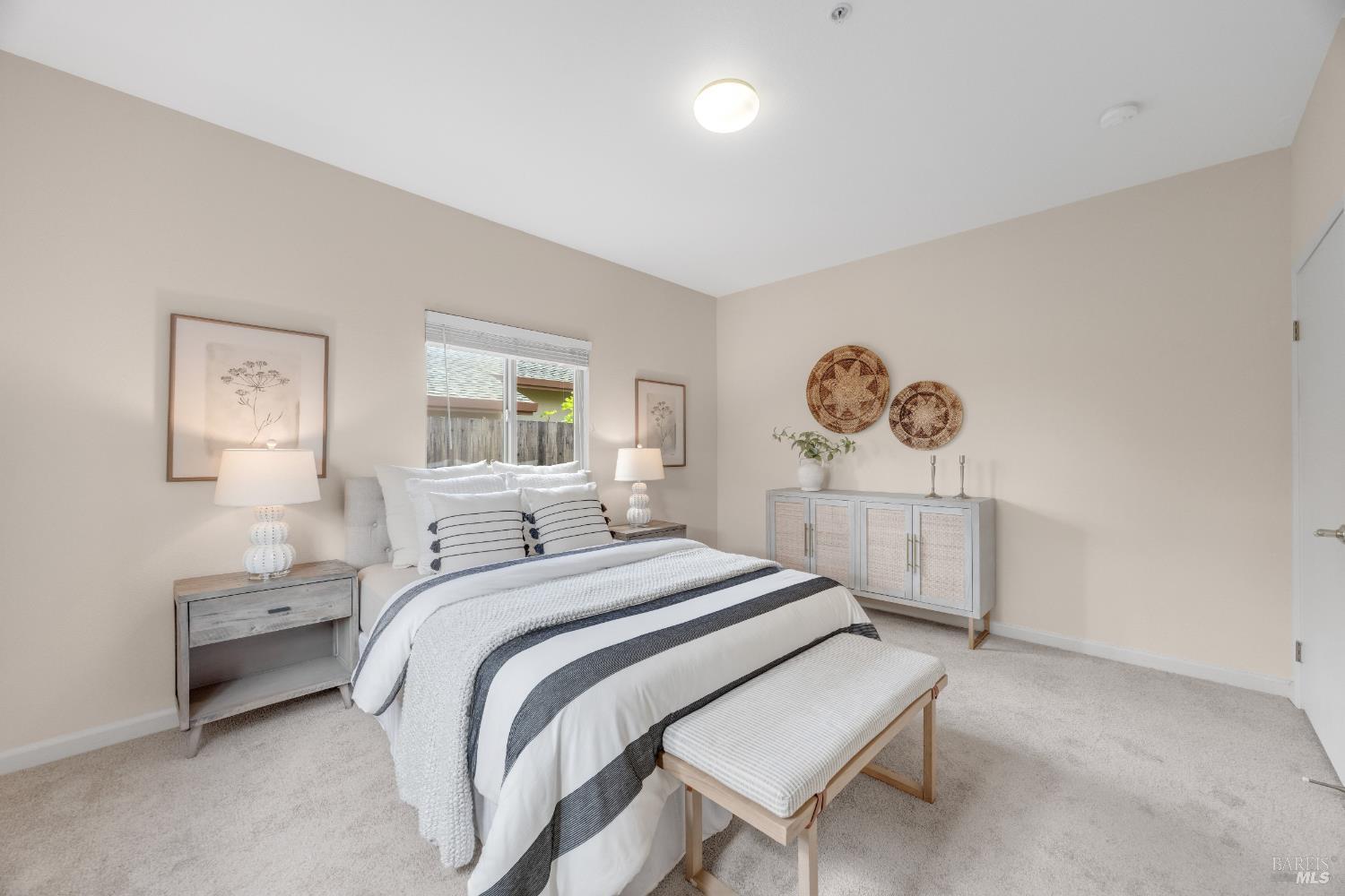 455 Sequoia Lane Sebastopol CA 95472