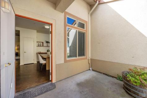 455 Sequoia Lane Sebastopol CA 95472