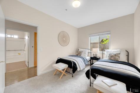 455 Sequoia Lane Sebastopol CA 95472