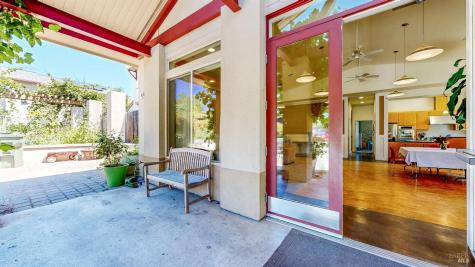 455 Sequoia Lane Sebastopol CA 95472
