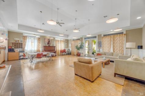 455 Sequoia Lane Sebastopol CA 95472