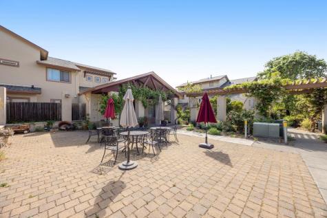455 Sequoia Lane Sebastopol CA 95472