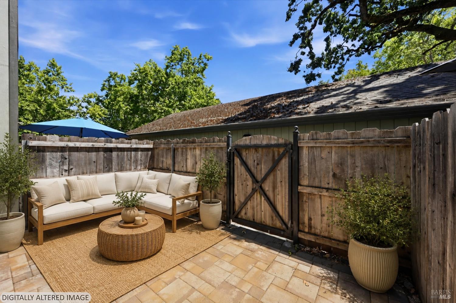 323 Harvest Lane Santa Rosa CA 95401