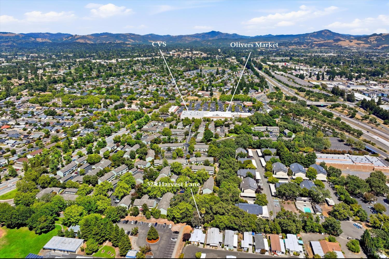 323 Harvest Lane Santa Rosa CA 95401