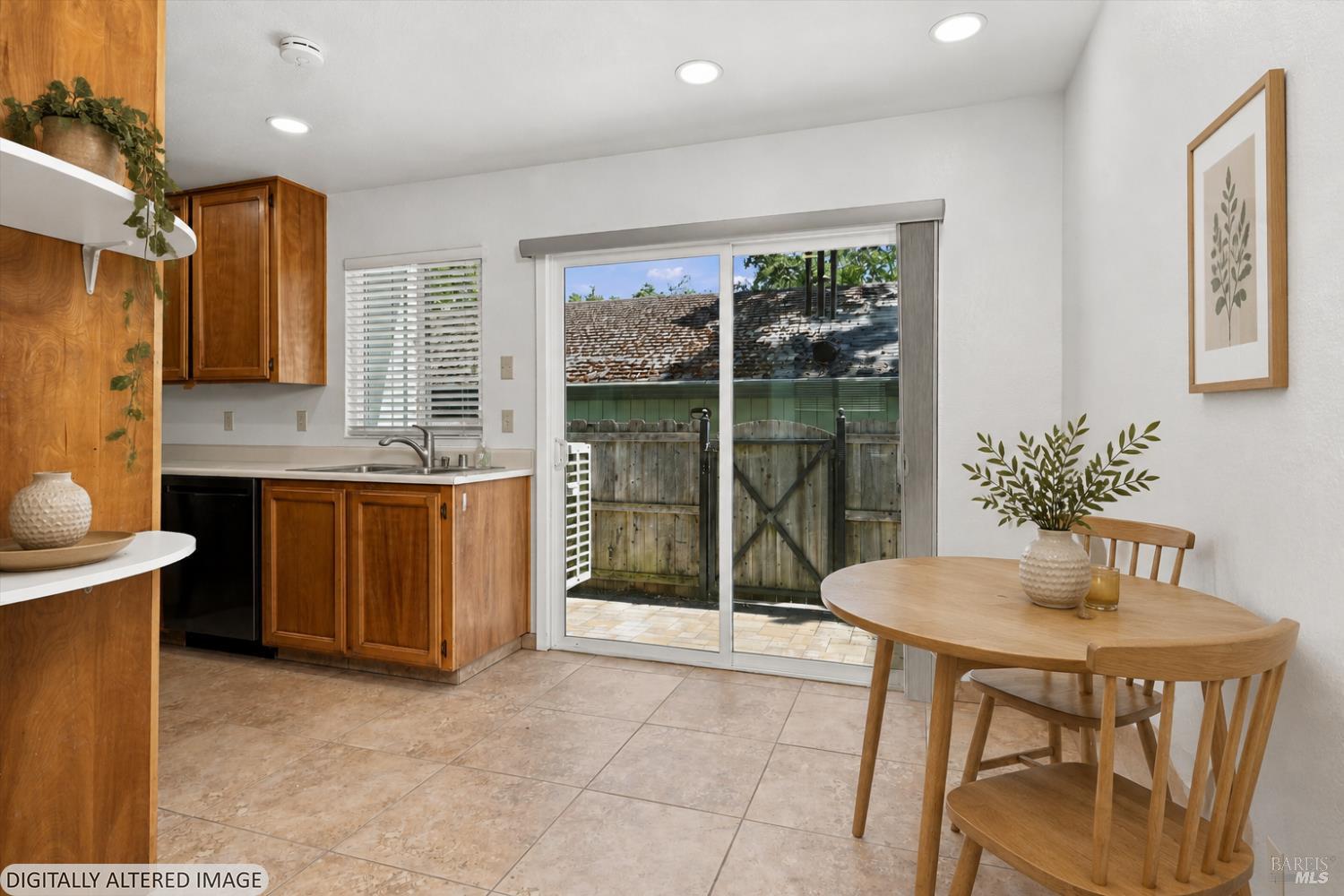 323 Harvest Lane Santa Rosa CA 95401