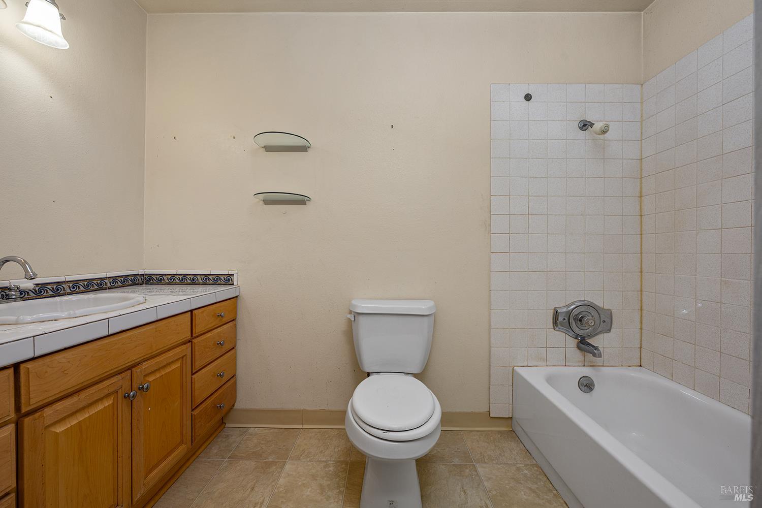 1990 Knolls Drive Santa Rosa CA 95405