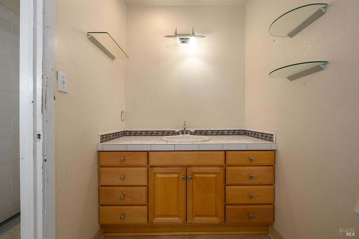 1990 Knolls Drive Santa Rosa CA 95405